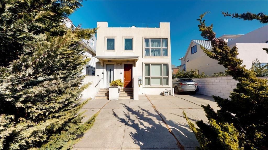 4207 Atlantic Ave #1B